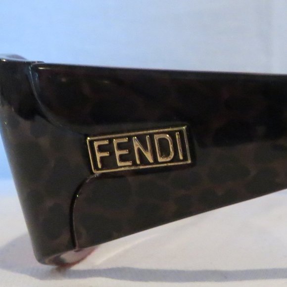 FENDI Sunglasses FS 307 main image 5